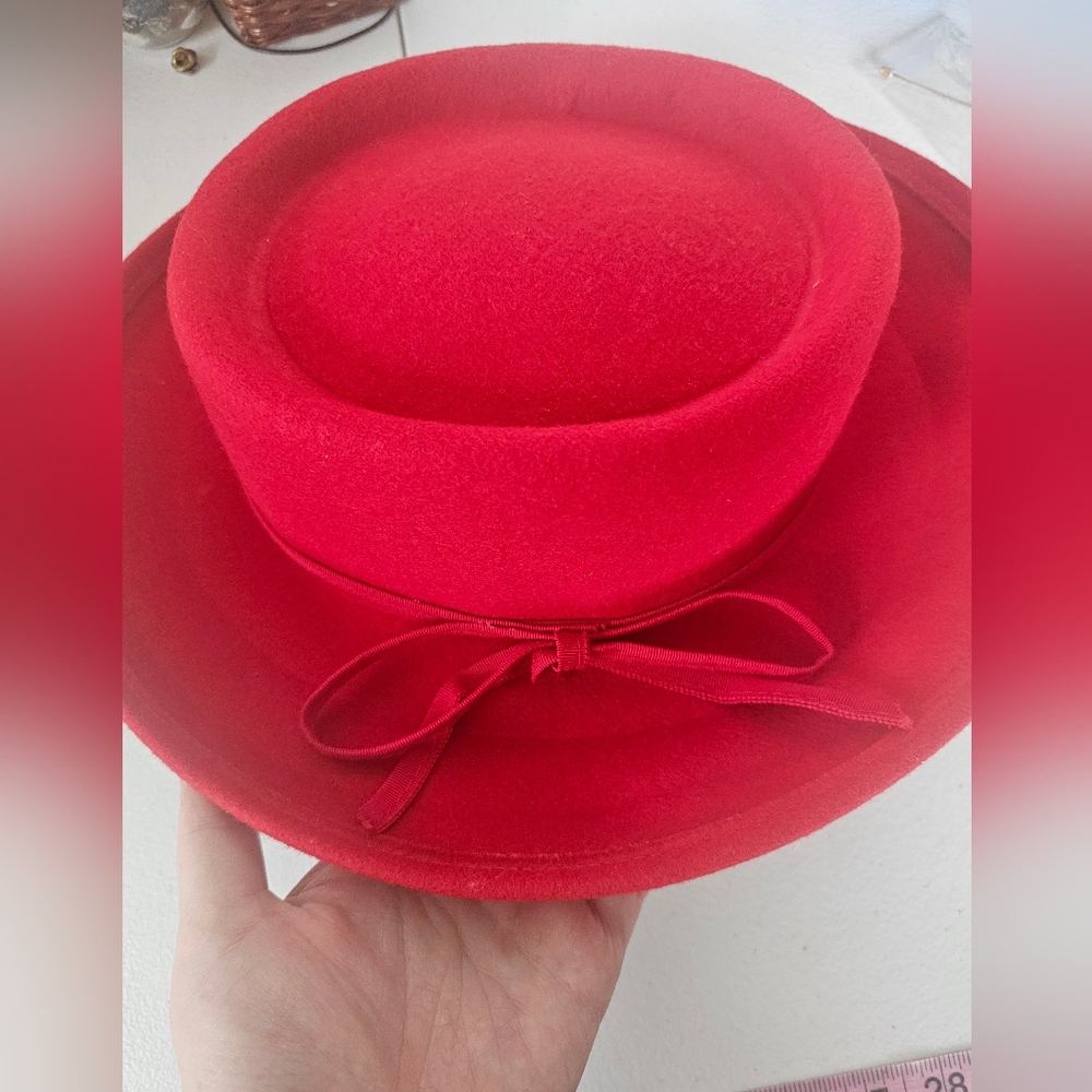 Vintage Michael Howard Red Women's Wool Hat With Bow